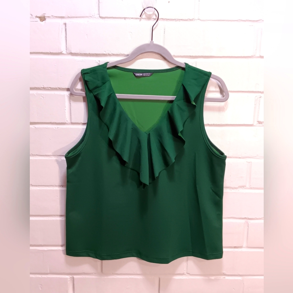 SHEIN Classy Forest Green Ruffle Trim Decor Sleeveless Blouse Women's Size M EUC